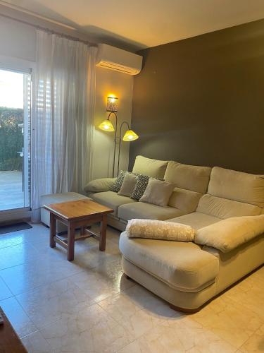 Ruang duduk di Casa Sobrestany L’Estartit