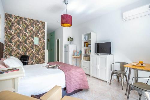 Sunterrace Loft-Triana's Star, 10' from city center!