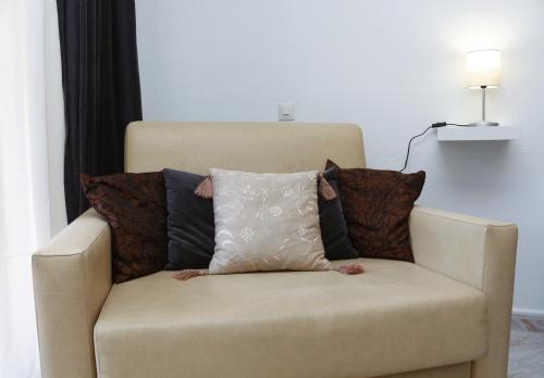 Sunterrace Loft-Triana's Star, 10' from city center!