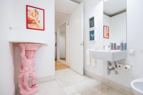 Boutique Apartment in the Heart of Lisbon ! Lemonn B