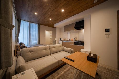 ASPEN【2min from Asahikawa sta】にあるキッチンまたは簡易キッチン
