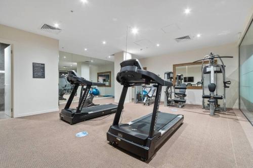 Gimnasio o equipo deportivo en Sails by the Bay - Ocean Views - Wi-Fi - Netflix