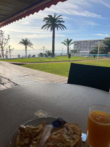Možnosti snídaně pro hosty v ubytování Apartamento Torre de la Roca Torremolinos