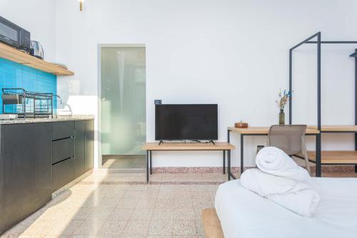 Katil atau katil-katil dalam bilik di Anoor Studios & Apartments in Gemmayze