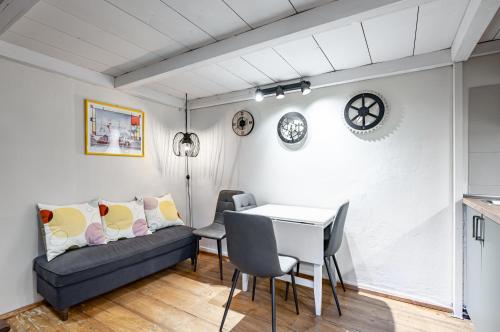 GuestHost - Il Covo di Camillo - Central and Charming Apartment