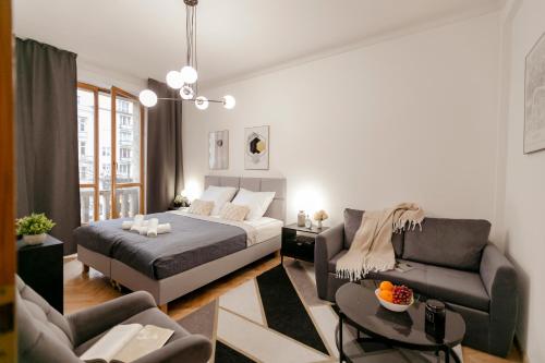 Aleje Jerozolimskie 42 - Parking Free - Better Rental