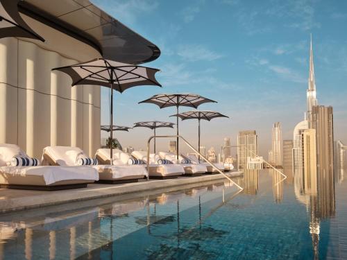 Swimmingpoolen hos eller tæt på The Lana - Dorchester Collection