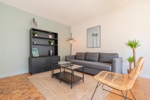 Posedenie v ubytovaní Bright flat in the heart of Vieux Lille.
