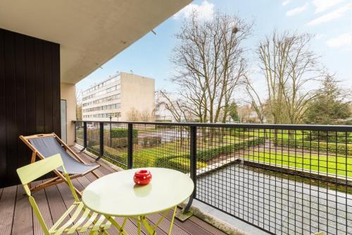 Tourcoing - Nice apartment for 4 parking