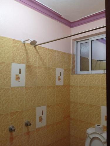 Gambar di galeri bagi Checkpoint Inn Hotel, Mombasa di Mombasa