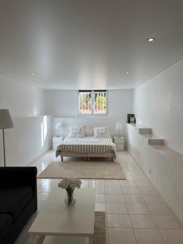 T3 avec jardin et piscine privée