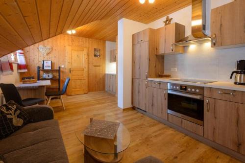 Køkken eller tekøkken på Almerhof - Waldferienhof Almer