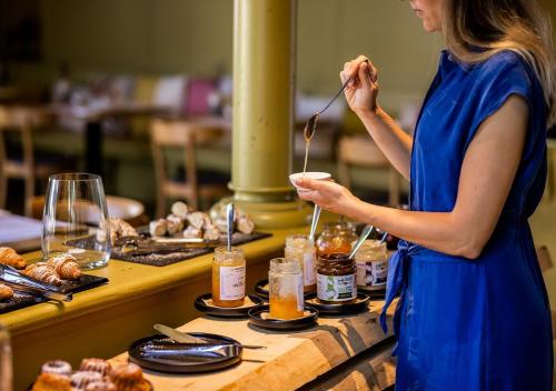 Comida en el hotel o alrededores