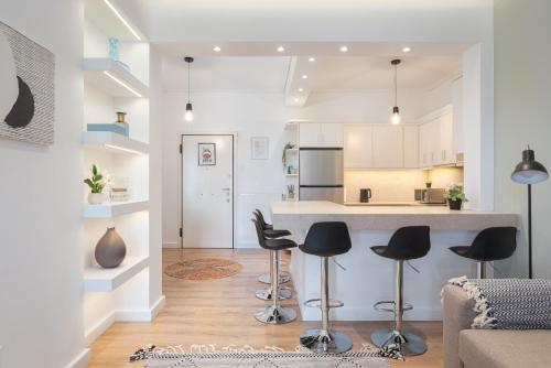 Glyfada Cozy Living