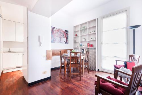 Easylife - Milano - Marcora 12 - Centrale