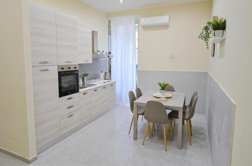 Cozy Central Residence Napoli