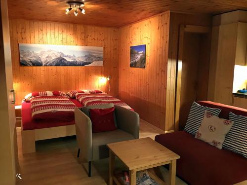 Postel nebo postele na pokoji v ubytování Studio Abendglöckli Süd West
