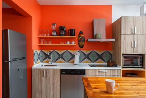 Dapur atau dapur kecil di Opal Suites Apartments