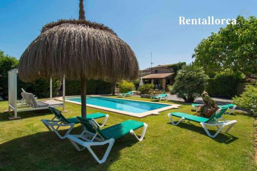 Finca Comteses Petit by Rentallorca