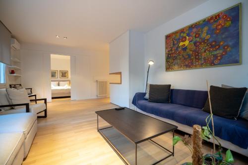 Kolonaki athens 2 bedrooms 4 persons flat by MPS