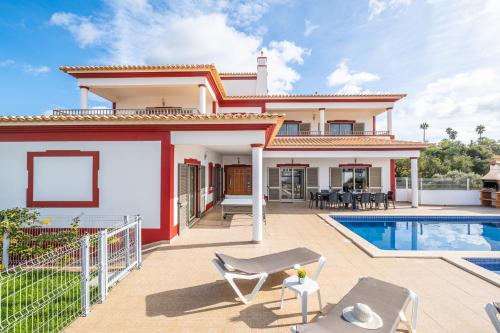 Villa Aica - BY BEDZY
