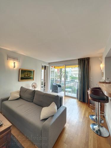 AGENCIA appartement 2 pièces au PALM-BEACH