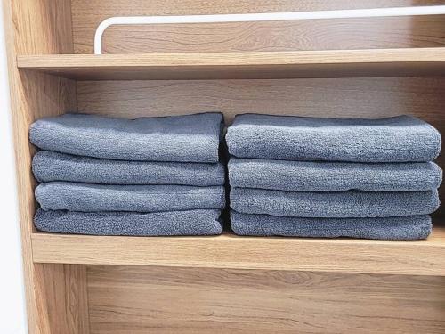 Relax-편안한영화관,130인치대형스크린,넷플,디즈니플러스,넓은객실,장기숙박추천_3