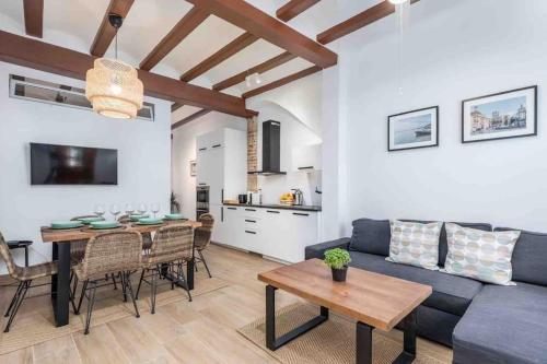 Cabanyal Sunny Beach House