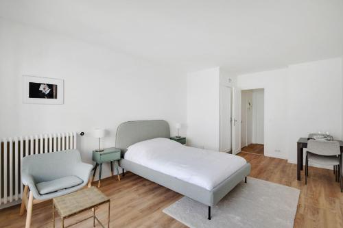 Bright Studio for 2 - Champs-Elysées