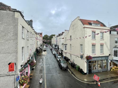 Cosy Oasis in the Heart of Clifton Village photo 5