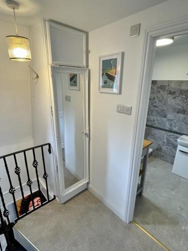 Cosy Oasis in the Heart of Clifton Village photo 22