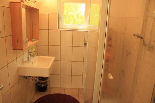 Koupelna v ubytování Ferienwohnung kleines Lautertal