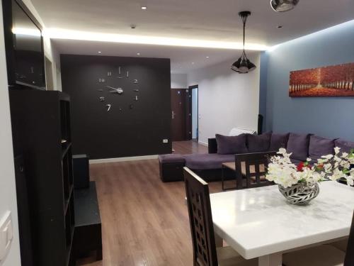 ROV APARTMENTS - Imazhi 4