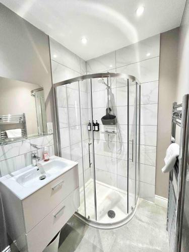 Gallery image of The Winstre Borehamwood in Borehamwood