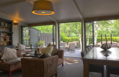 Χώρος καθιστικού στο Best Western The Hotel Versailles
