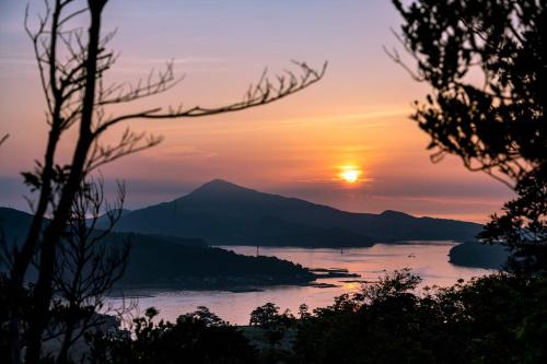 旅館の近くで見られる自然の景観