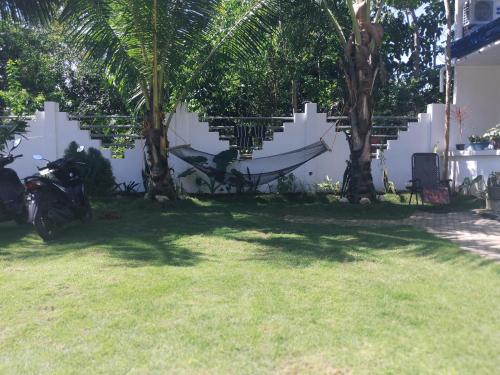 Afbeelding uit fotogalerij van Blue Pagoda Rooms in Esperanza