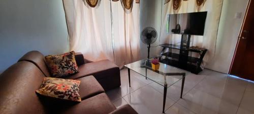 Teto's house – Photos 5
