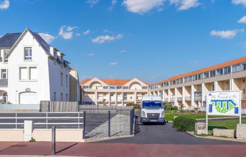 Nice Apartment In Saint-Hilaire-De-Riez