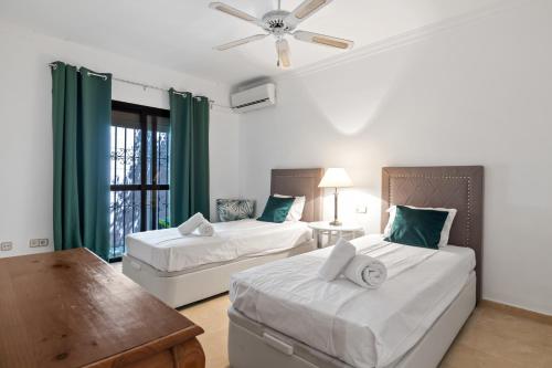 Sierra apt Puerto Banus by Costarentals - Ref M1