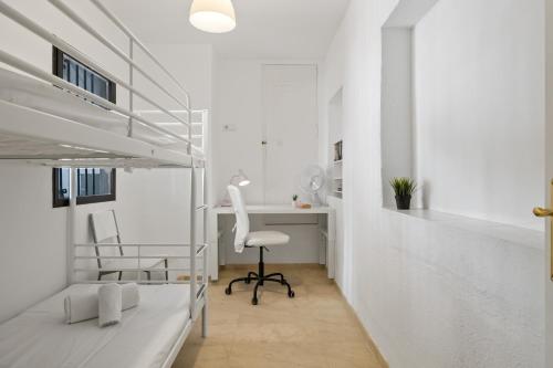 Sierra apt Puerto Banus by Costarentals - Ref M1