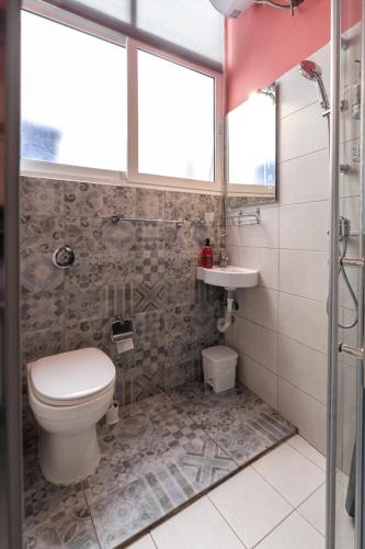 Un baño de Concetta Studio Apartments by Holihomes