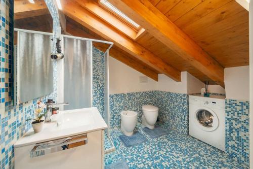 Phòng tắm tại Ampio Quadrilocale [Navigli/Forum] + Free Parking