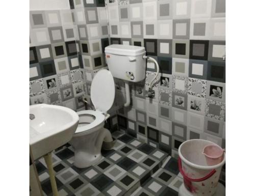 Vonios kambarys apgyvendinimo įstaigoje Hotel Royal, Pachmarhi