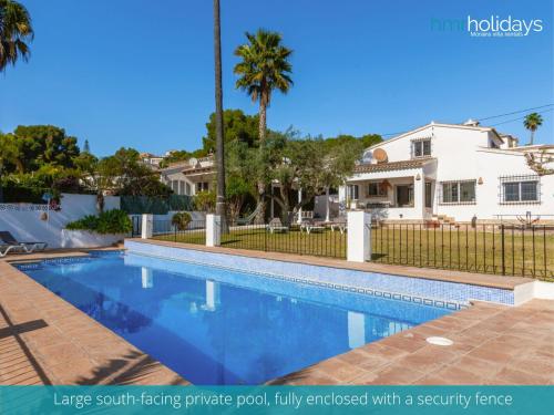 Villa la Siesta by HMR Holidays