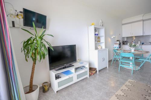Like-Home-T1-Sun & Beach-Pools, AC