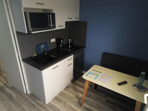 Appart plein sud face VUE MAGNIFIQUE : Ile d'Artz