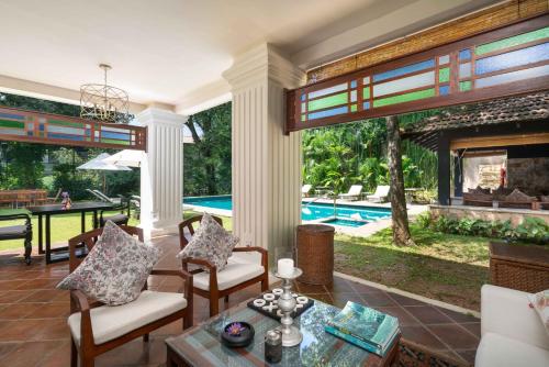 Kolam renang di atau dekat dengan Taru Villas Kandy