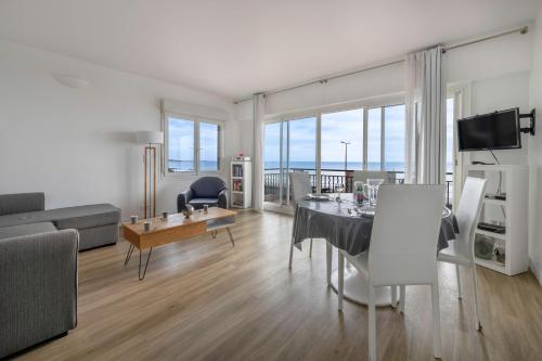 Séjour à 4 - Les pied dans l'eau - Vue mer