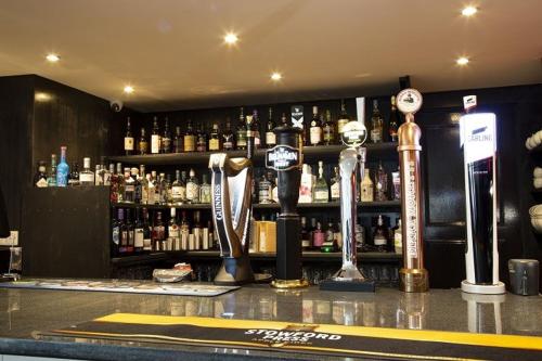 Gallery image of Crown Hotel & Bar in Inverness